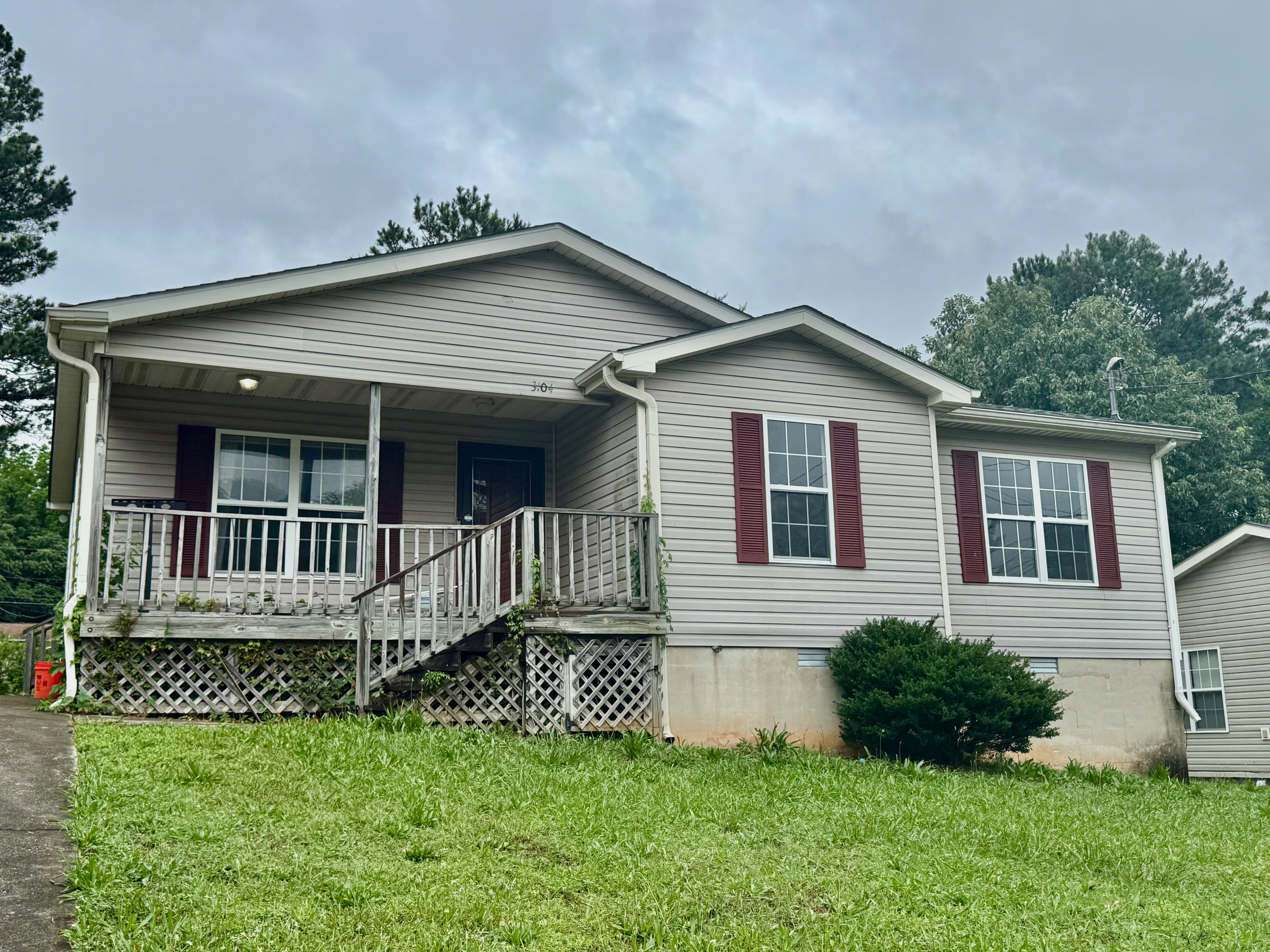 3104 Sonya Drive Northwest